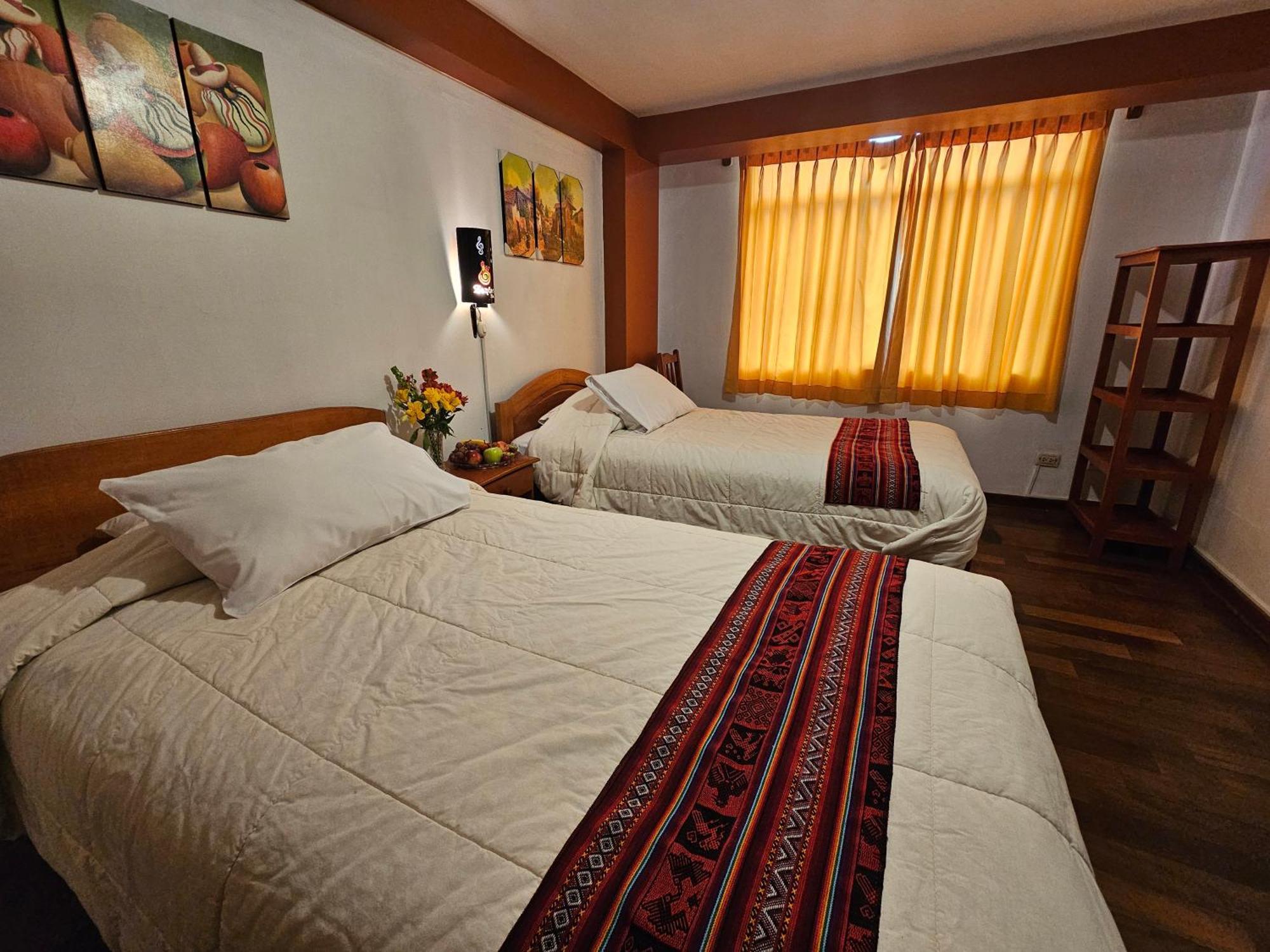 Hostal Con Vista A La Ciudad Santa Ana Cusco Exterior photo