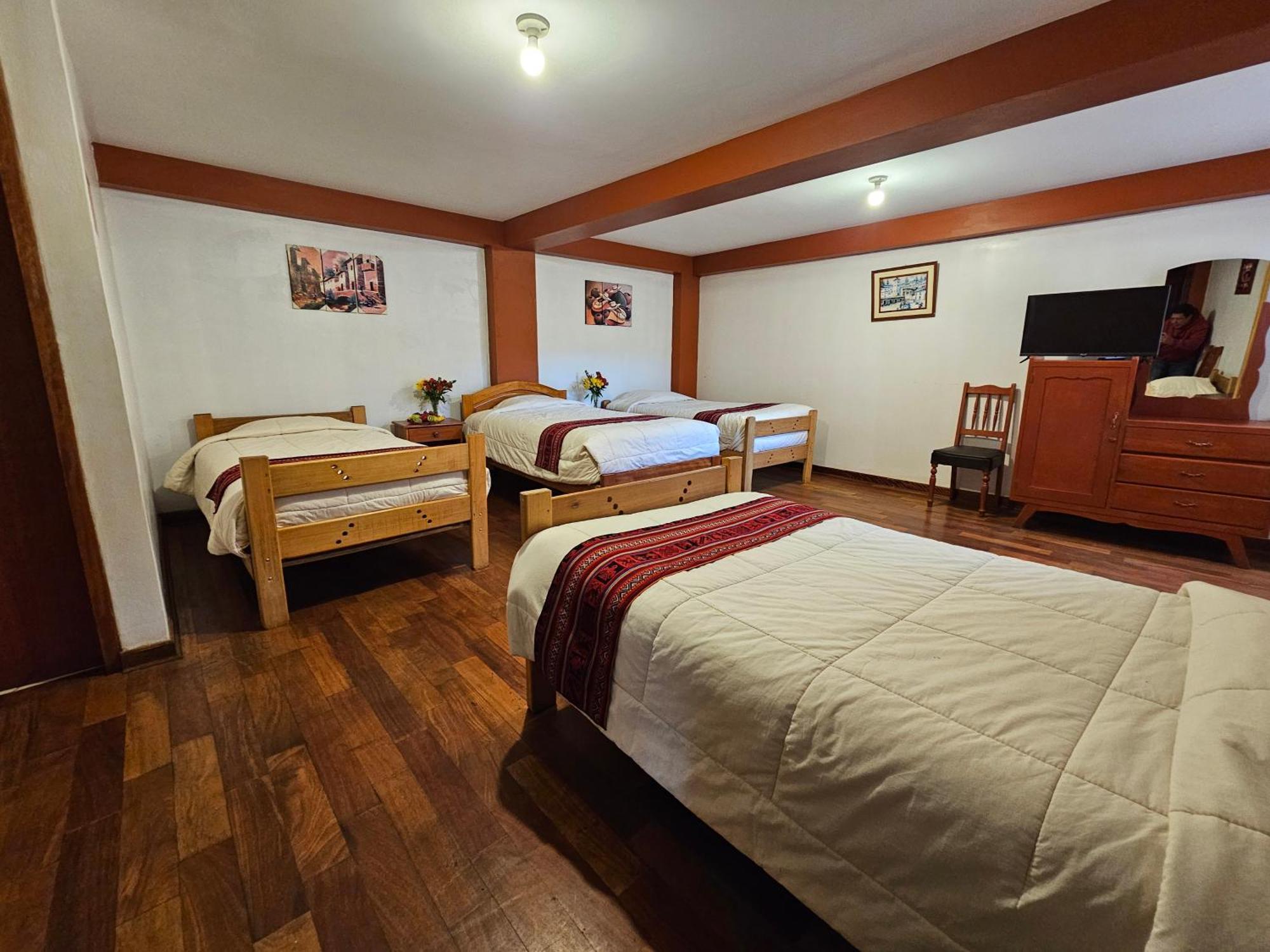 Hostal Con Vista A La Ciudad Santa Ana Cusco Exterior photo