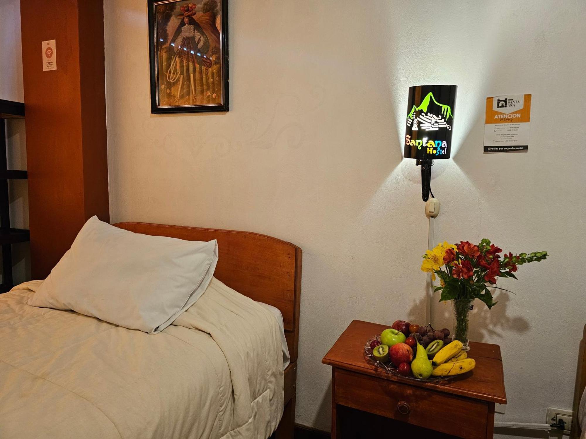 Hostal Con Vista A La Ciudad Santa Ana Cusco Exterior photo