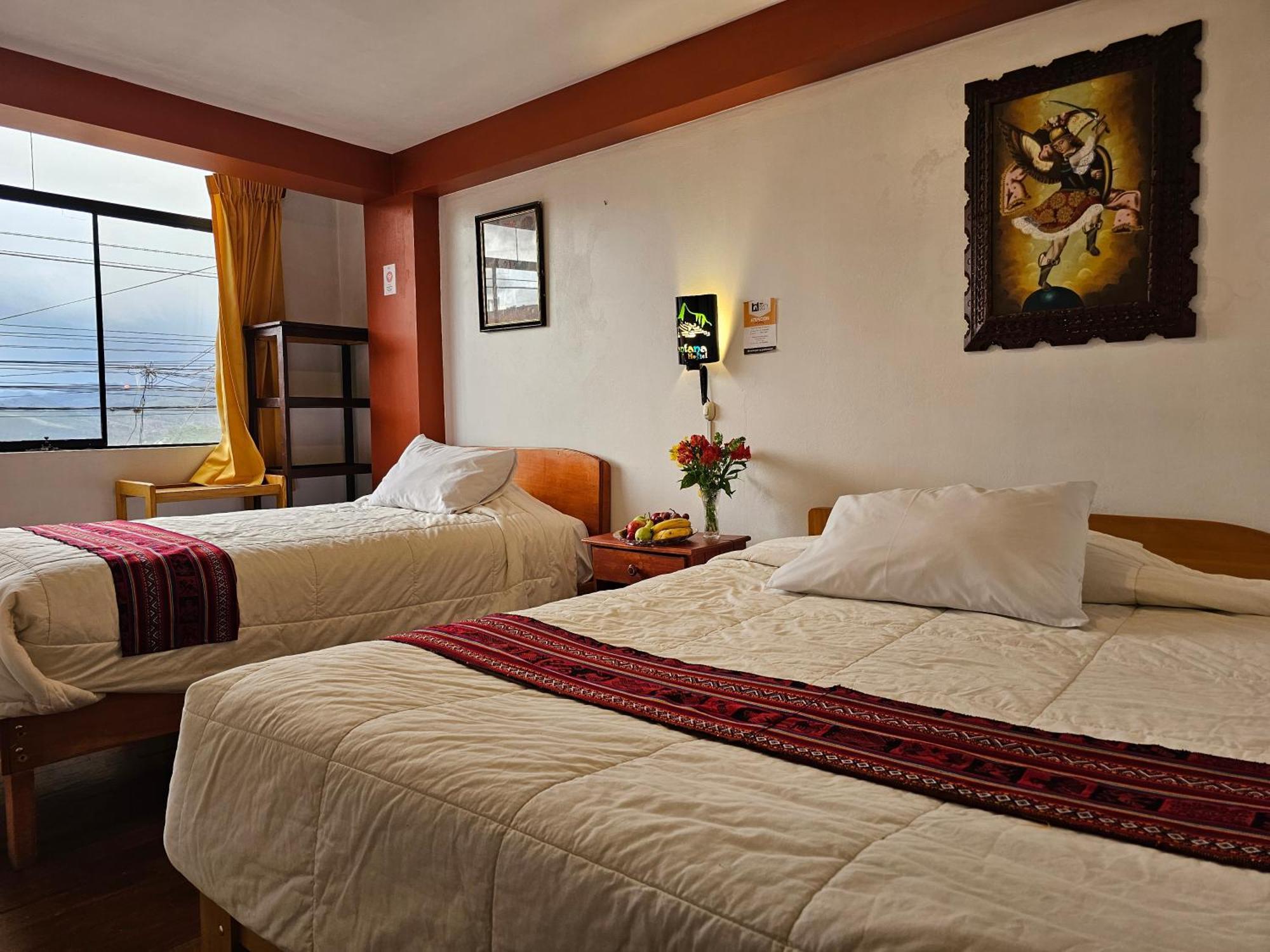 Hostal Con Vista A La Ciudad Santa Ana Cusco Exterior photo